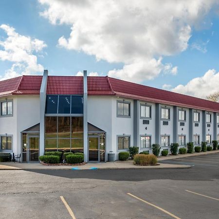 Red Roof Inn Greencastle South - Cloverdale エクステリア 写真