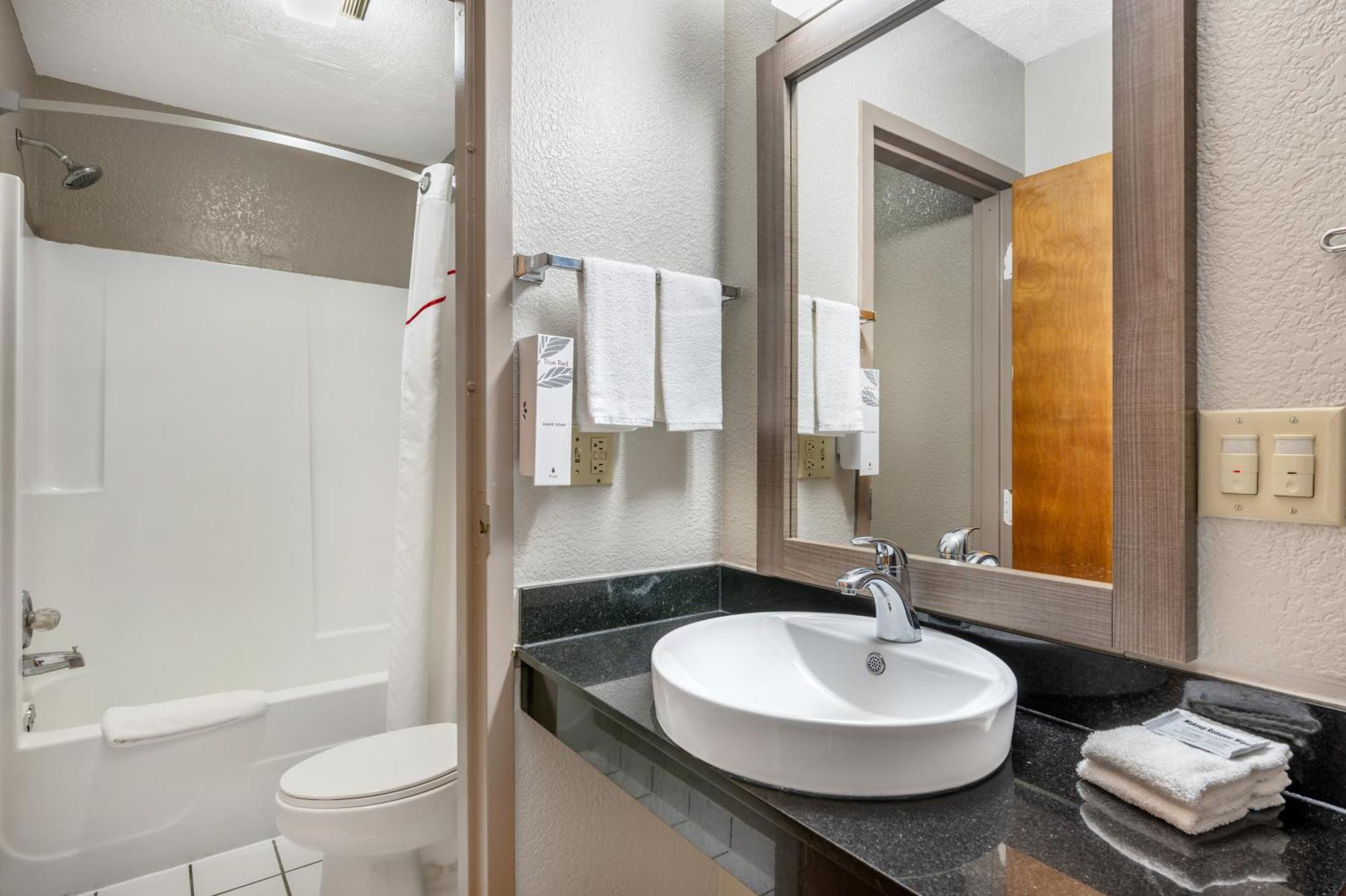 Red Roof Inn Greencastle South - Cloverdale エクステリア 写真