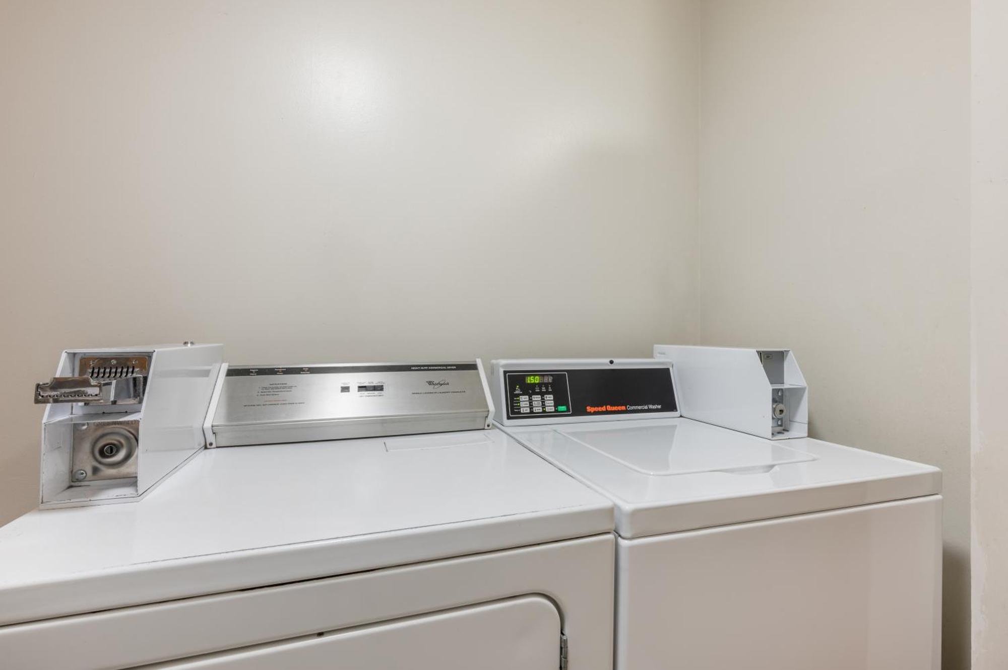 Red Roof Inn Greencastle South - Cloverdale エクステリア 写真