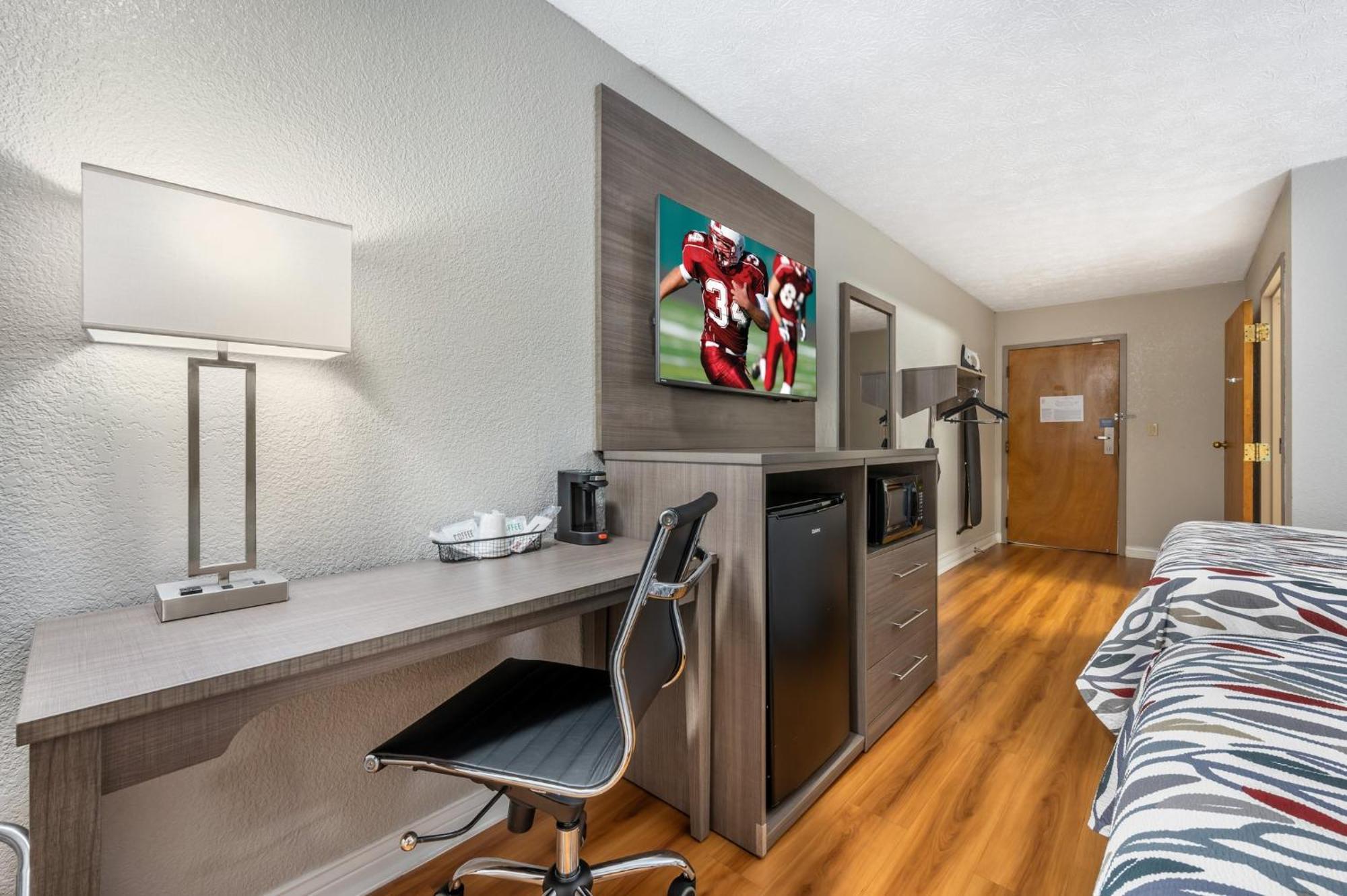 Red Roof Inn Greencastle South - Cloverdale エクステリア 写真