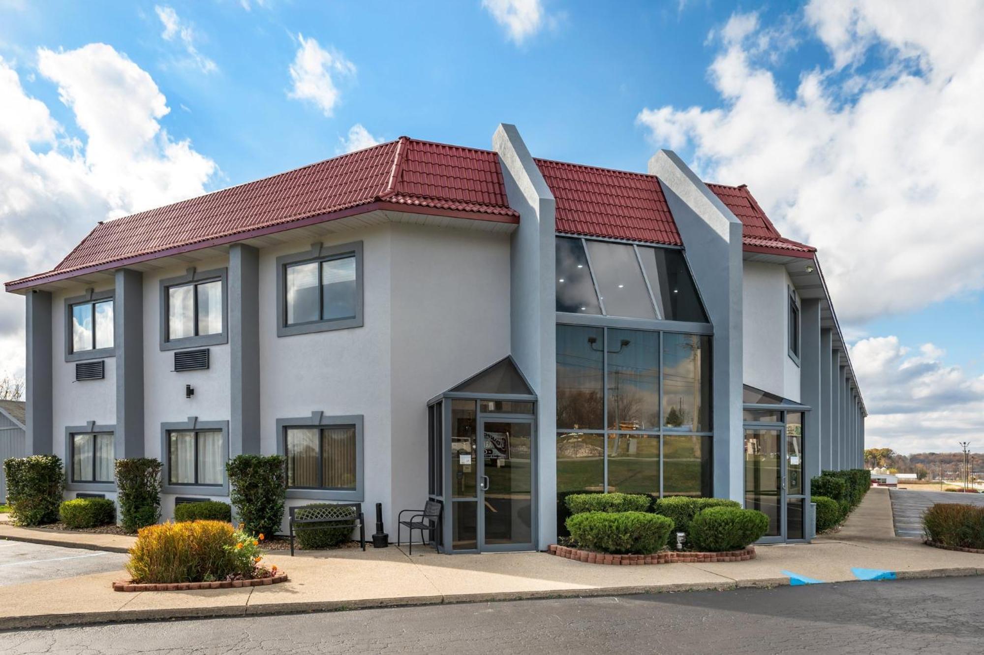 Red Roof Inn Greencastle South - Cloverdale エクステリア 写真