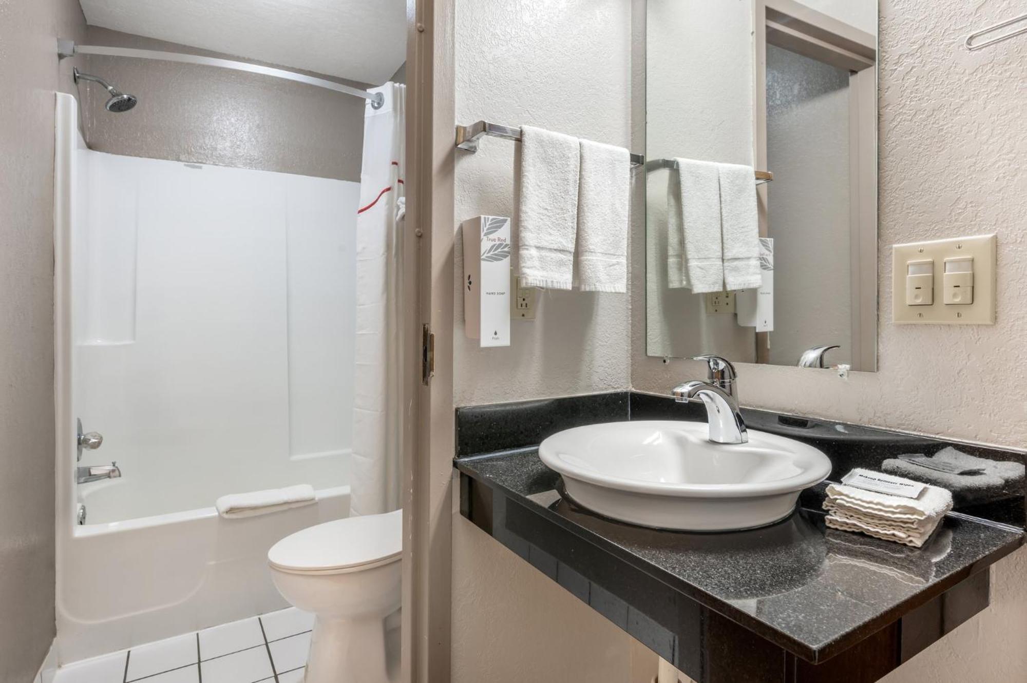 Red Roof Inn Greencastle South - Cloverdale エクステリア 写真