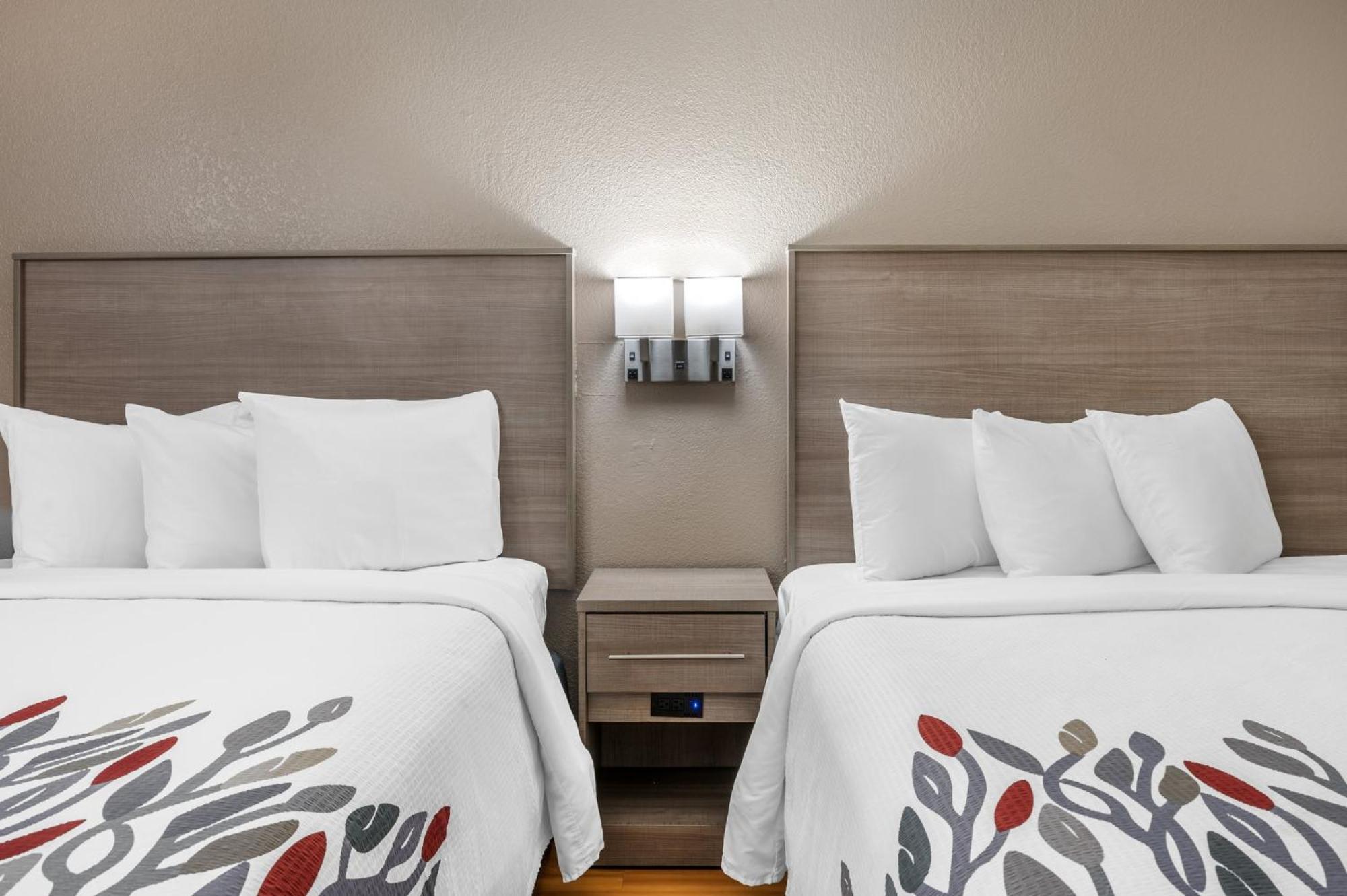 Red Roof Inn Greencastle South - Cloverdale エクステリア 写真