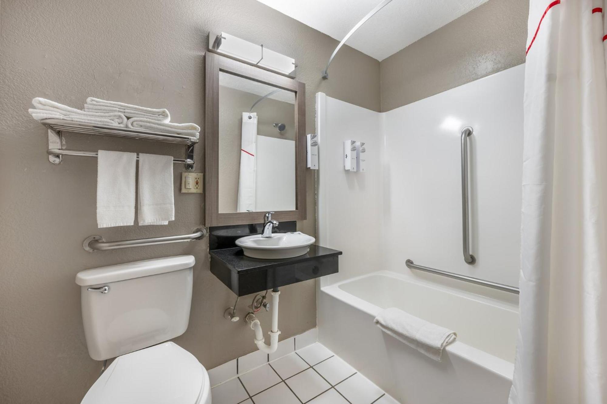 Red Roof Inn Greencastle South - Cloverdale エクステリア 写真